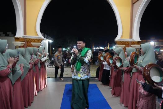 Saat Halal Bihalal di Sumber Jaya, Plt Bupati Kuansing Warning Perusahaan Membandel